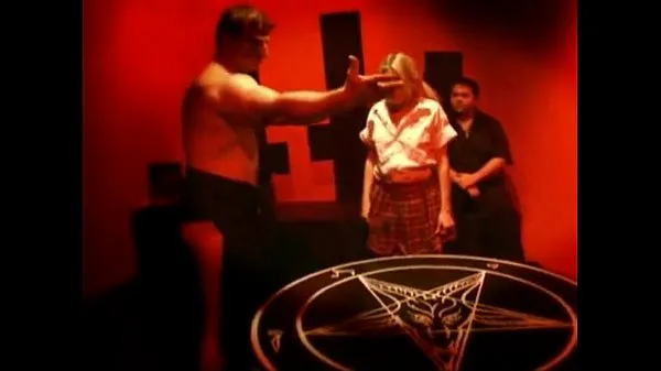 Mostra Club di Satana The Witches Sabbathnuovi video