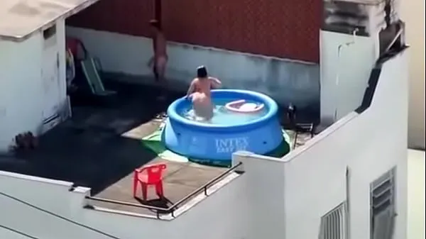 Εμφάνιση fuck in the pool φρέσκων βίντεο