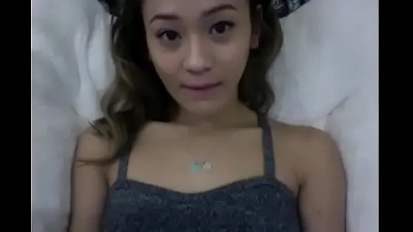 Asian kitten JOI friss videó megjelenítése