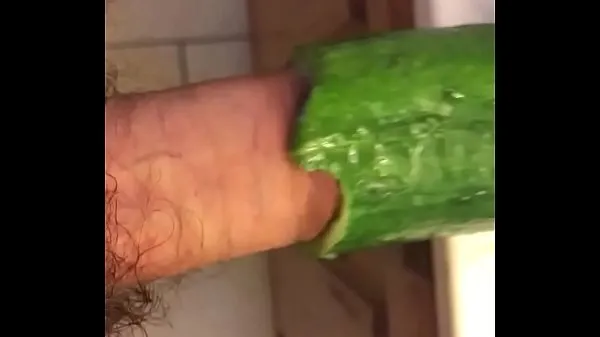 Mostrar Gran polla follando un pepino vídeos nuevos