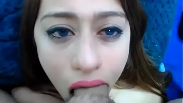 Tampilkan Deepthroat girlfriend Video segar