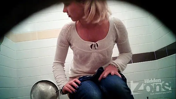Show Successful voyeur video of the toilet. View from the two cameras fresh Videos