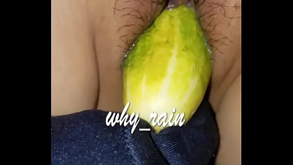 Mostrar Deixando a filha de uma prostituta comer pepino vídeos recentes