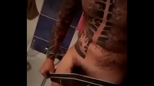 hot boy tattoo 1neue Videos anzeigen