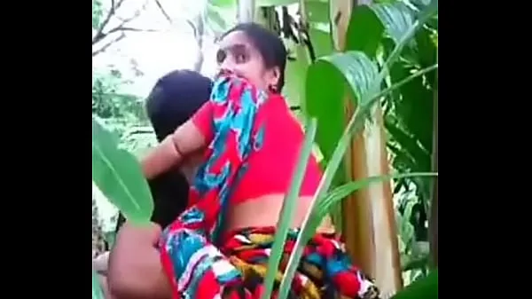 Tampilkan Aunty sex with neghibour Video segar
