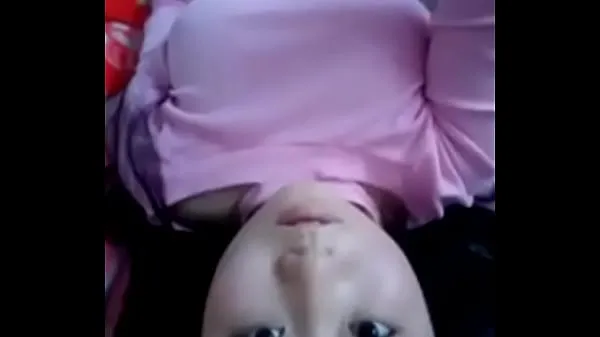 Afficher Vietnam Hot Girl joue la chatte devant sa cam nouvelles vidéos