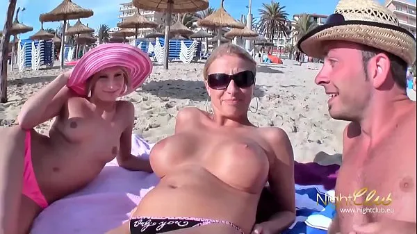 Prikaži German sex vacationer fucks everything in front of the camera svežih videoposnetkov