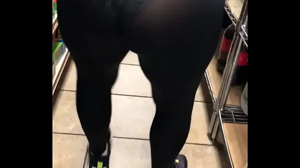 Afficher Voir à travers les leggings en magasin se pencher nouvelles vidéos