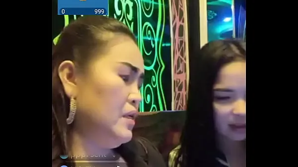 Afficher Khmer Hot Girl Show dans KTV nouvelles vidéos