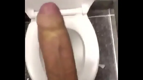 Pokaż I jerk off in someone else's bathroomnowe filmy