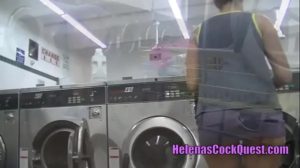 새로운 비디오 Helena Price - I Upskirt Flash Guy At Laundry! Then I Suck His Black Cock In The Parking Lot! Preview 보여주세요