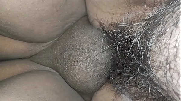 Zobraziť nové videá (Horny and hairy shorty 2)