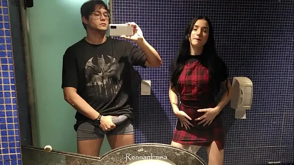 After the party I fucked the hot ass in the motel bathroom friss videó megjelenítése
