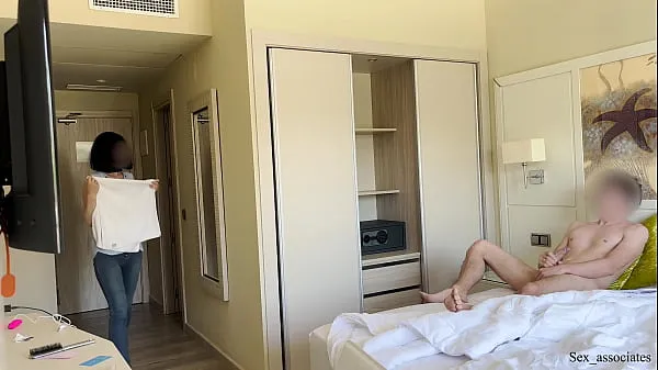 Show PUBLIC DICK FLASH. I pull out my dick in front of a hotel maid and she agreed to jerk me off fresh Videos